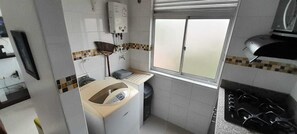 Fridge, microwave, blender