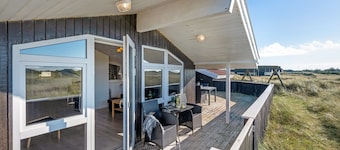 "Jaana" - 10m from the sea by Interhome