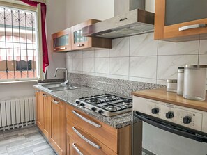 Microwave, oven, dishwasher