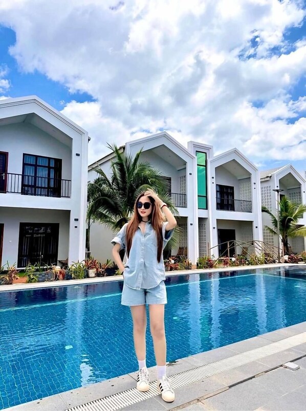 Front of property - SAMOT KHSACH RESORT ll (Kampot)