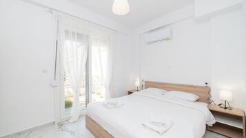 1 bedroom, iron/ironing board, free WiFi, bed sheets