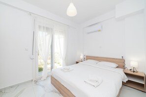 1 dormitori, planxa i posts de planxar, wifi gratuïta i roba de llit 