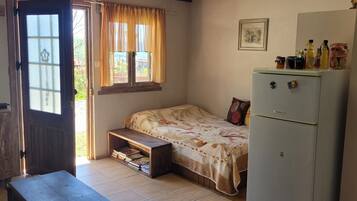 1 quarto, Wi-Fi de cortesia, roupa de cama