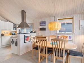 Dining - "Aswith" - 5m from the sea by Interhome (Otterup)