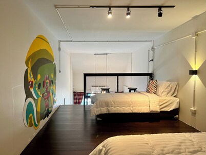 Artist Studio Apartment with Canal View