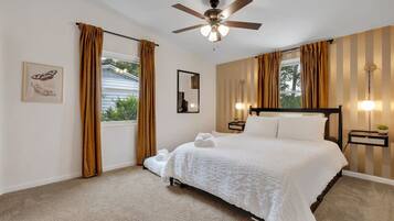 4 bedrooms, iron/ironing board, free WiFi, bed sheets