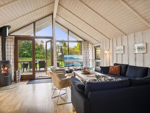 TV, fireplace - "Kaarina" - 250m from the sea by Interhome (Aabenraa)