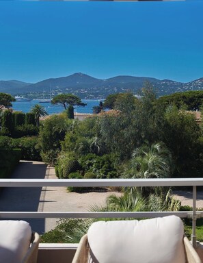 Property grounds - Apartment Sea View in Saint Tropez, 3 bedrooms and large open-air terrace (Saint-Tropez)