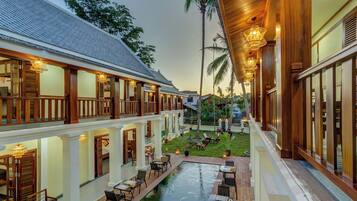 Fachada de la propiedad