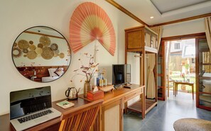 Deluxe Triple Room, Balcony, Garden View | Desk, free WiFi