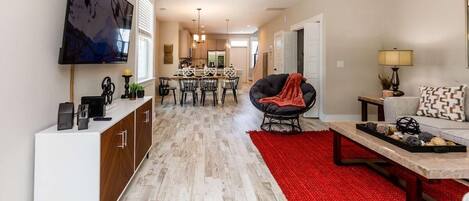 Una televisión, una oficina