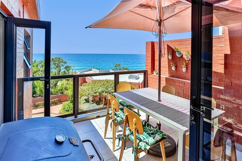 Sea View apartment on a private Sheffield Beach. Ballito. South Africa. Secured!