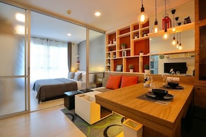 1 chambre, bureau, fer et planche à repasser, Wi-Fi