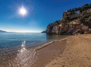 House (Two Bedroom Holiday Home with Sea Vie) | Exterior - Holiday Home Brsec (Moscenicka Draga)