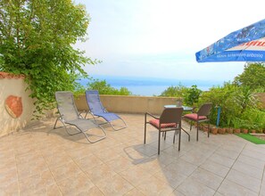 Apartment (Studio Apartment with Terrace) | Terrace/patio