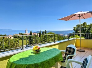 Διαμέρισμα (Standard One Bedroom Apartment with B) | Μπαλκόνι