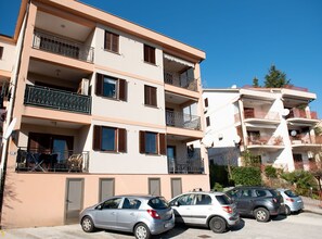 Lägenhet (Two Bedroom Apartment with Sea View) | Exteriör
