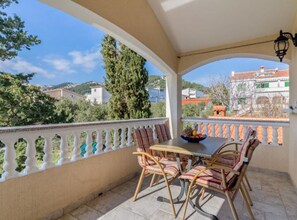 Balcony - Beachside Serenity Apartments in Barbot (Rab)