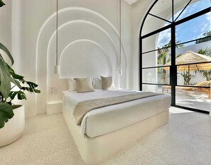 2 bedrooms, iron/ironing board, WiFi, bed sheets - Luxurious two-bedroom villa in Bingin (Kecamatan Kuta Selatan)