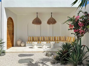 Terrace/patio - Two-bedroom villa in Bingin (Kecamatan Kuta Selatan)