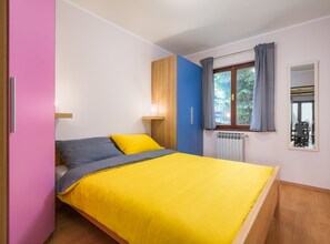 Lejlighed (Two Bedroom Apartment) | 3 soveværelser, baby-/barnesenge (tillægsgebyr), gratis Wi-Fi