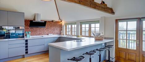 Frigorífic, microones, forn i rentaplats