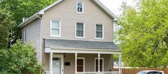 107 Quaint Renovated Single Family 3 Bdrm House