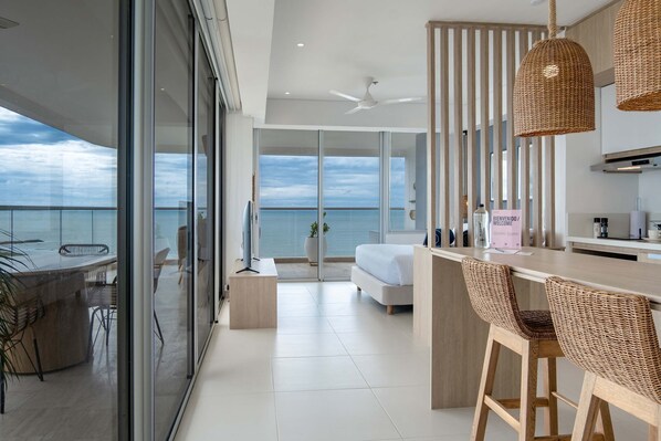 Apartment | 1 bedroom, Internet - w Majestic Loft w Ocean View in Crespo (Cartagena)