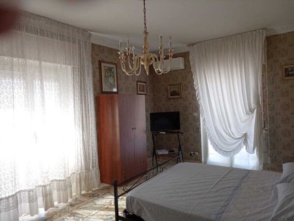 1 chambre, Wi-Fi, draps fournis