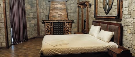 Deluxe Studio Suite, City View | Free WiFi