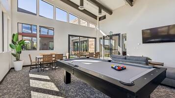 House, 3 Bedrooms | Games room