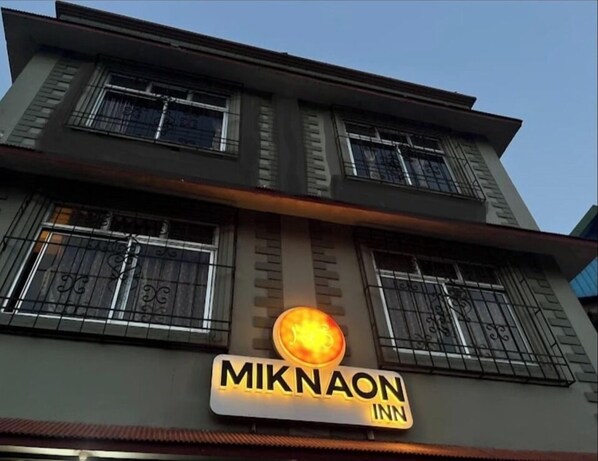 Exterior - Miknaon Inn (Kalimpong)