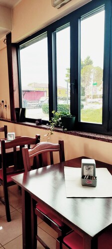 Hotel Morante. Cozy with private parking and the family rooms.