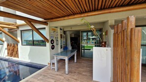 Senior Apartment | Outdoor dining
