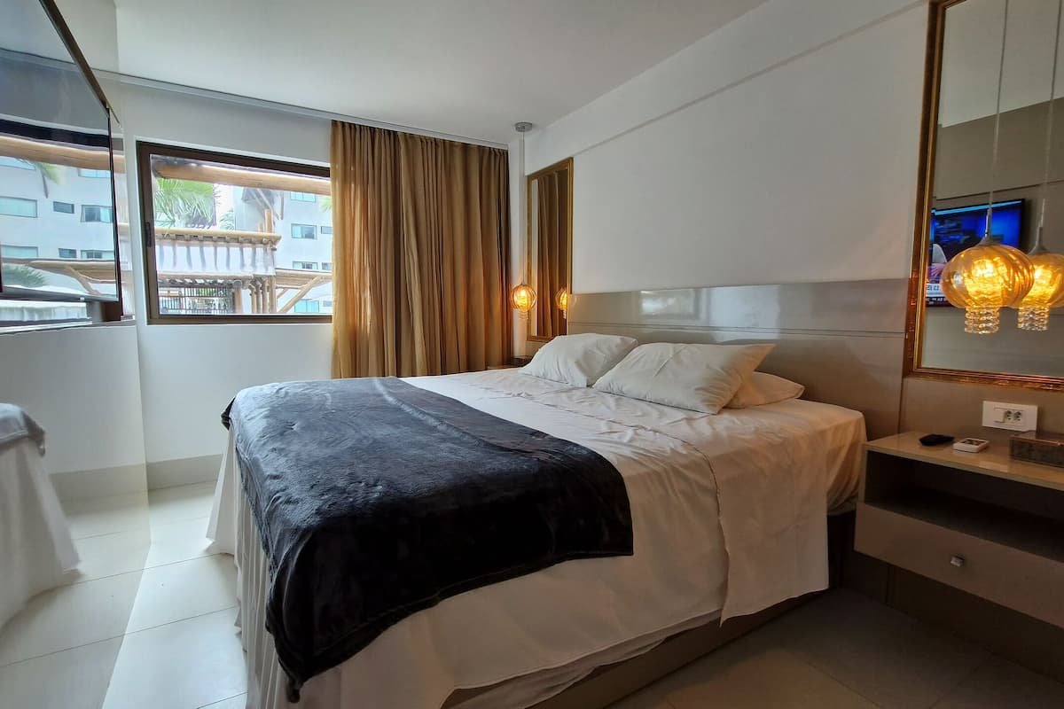 2 bedrooms, blackout curtains, free WiFi, bed sheets