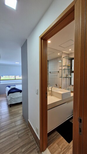 Senior appartement | 2 slaapkamers, verduisterende gordijnen, gratis wifi, beddengoed