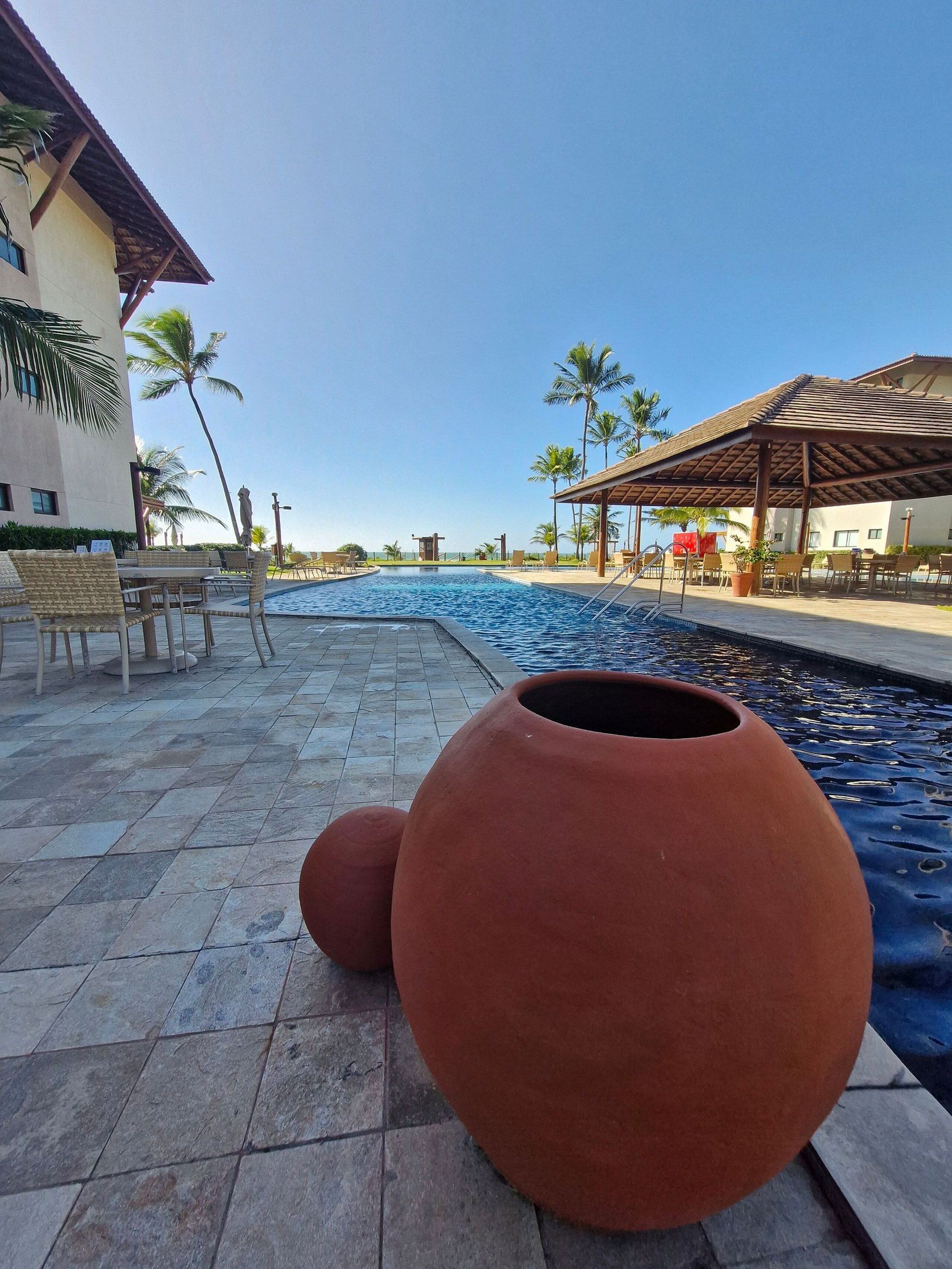 3 outdoor pools, pool umbrellas, pool loungers