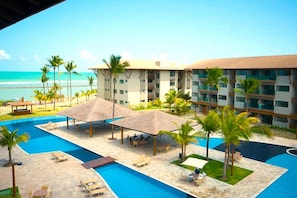 3 outdoor pools