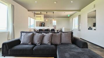 Comfort House, Sea View | Living area