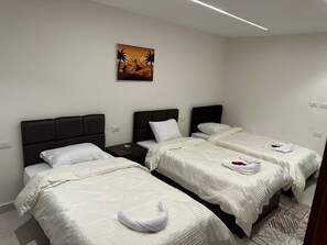 Living area - Sun 3 Pyramids Inn (Giza)