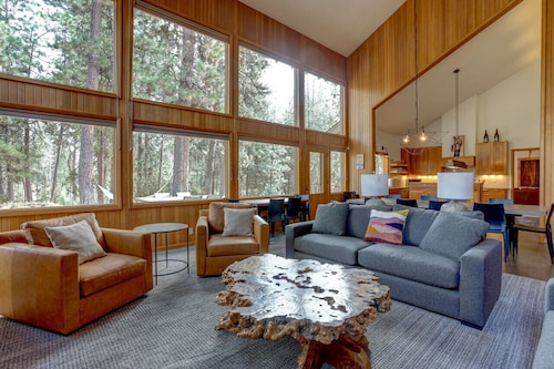 Rockrose- Perfect multifamily home