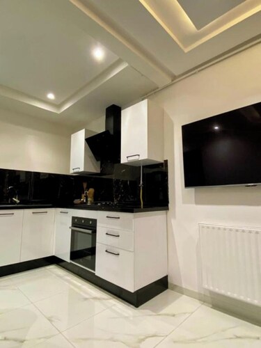 Charming One Bedroom Apartment with Modern Amenities!