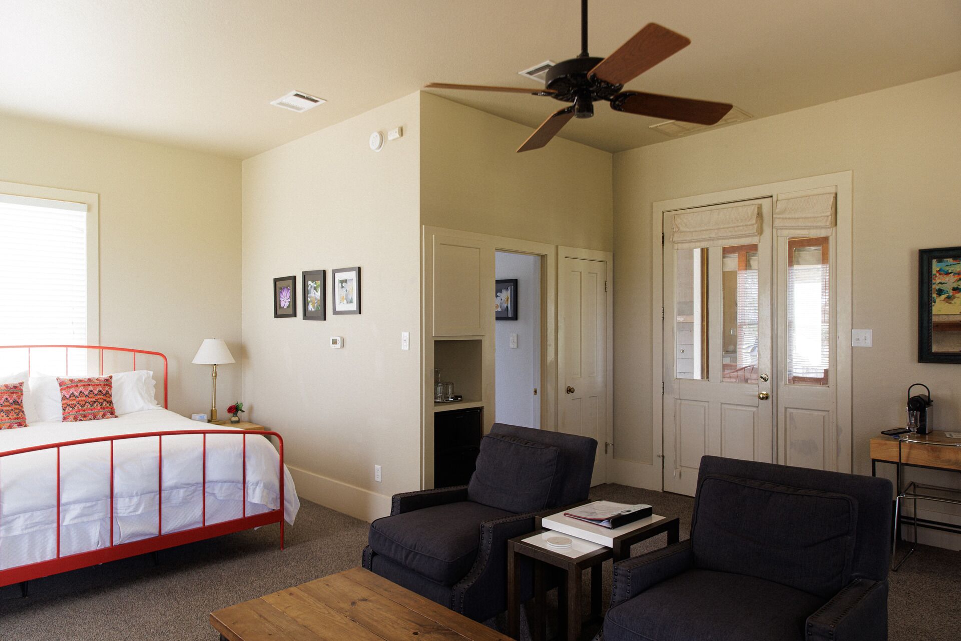 1 habitación, escritorio y wifi gratis 