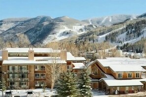 Exterior - Charming 2-bedroom condo with hot tub, pool, and ski shuttle in phenomenal Vail (Vail)