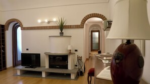 Interior - Downtown apartment for couples and families.Very quiet. (Asti)