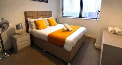 Broad St - 1 Bedroom - 1 Bathroom - Free Parking