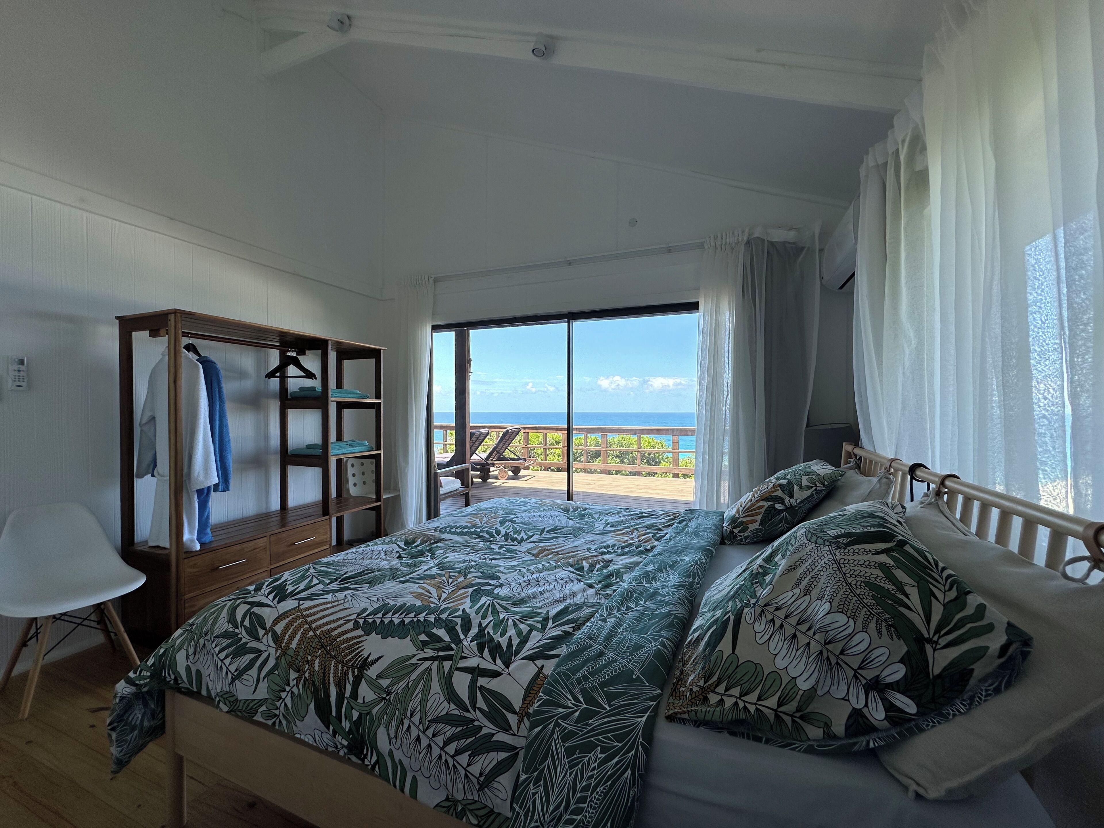 2 多间卧室、WiFi、床单