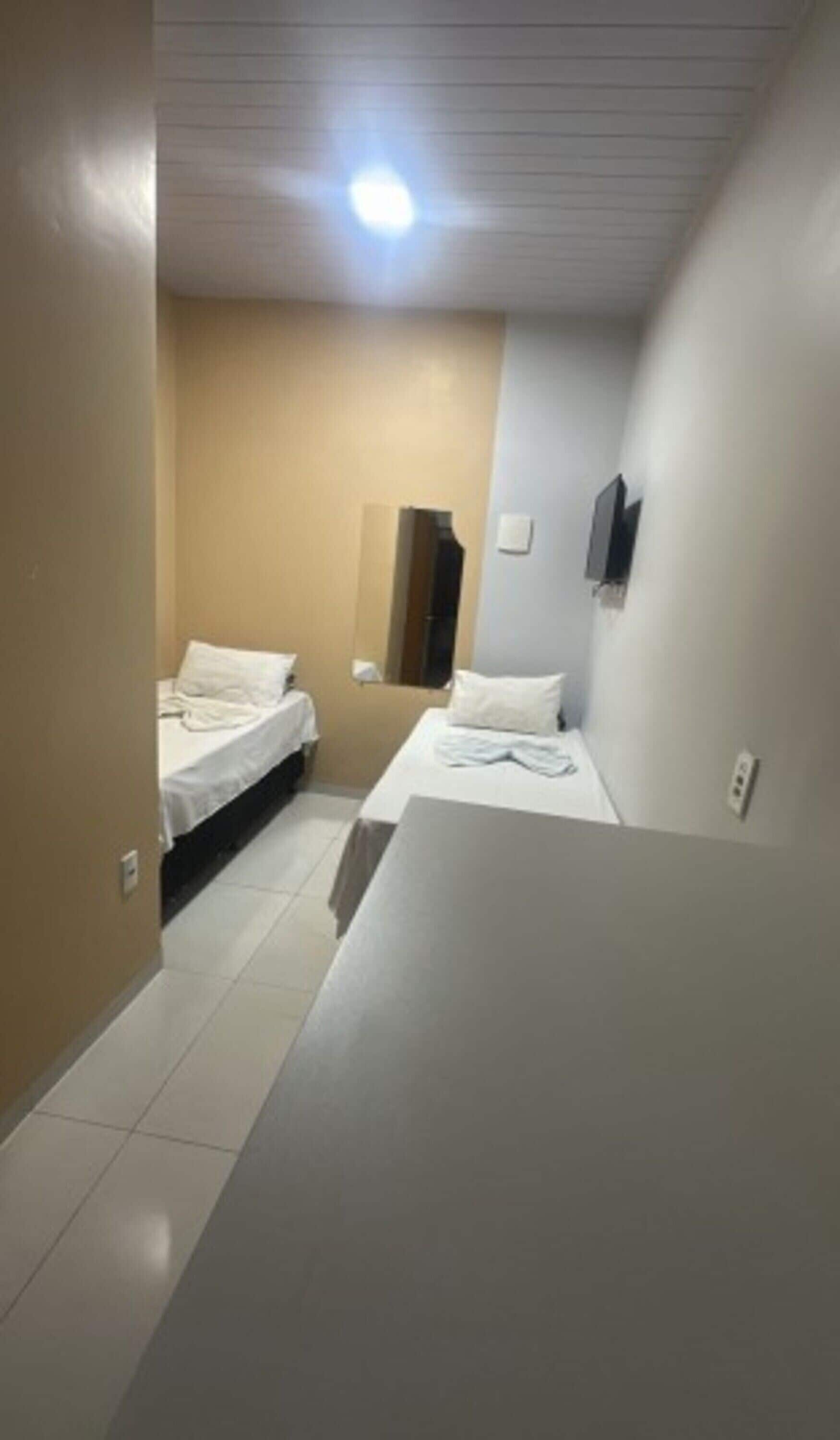 Economy Room | Desk, laptop workspace, free WiFi, bed sheets