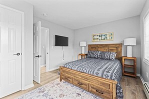 2 Schlafzimmer, Bügeleisen/Bügelbrett, WLAN, Bettwäsche