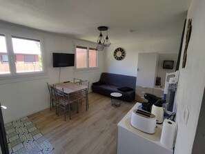 TV